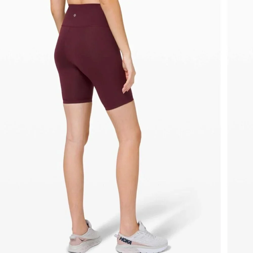 Lululemon Wunder Train High Rise Short 8